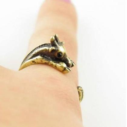 Adjustable Giraffe Animal Ring, Tiny Ring, Cute Animal Ring on Luulla