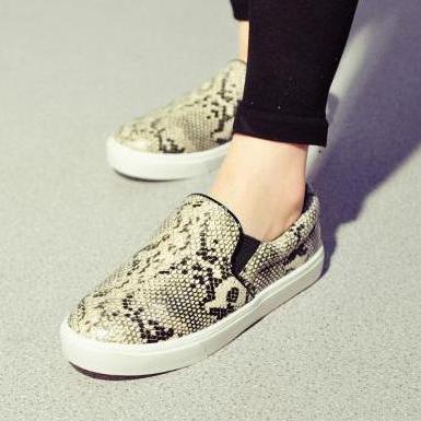 Serpentine Pattern Casual Flat Summer Shoes