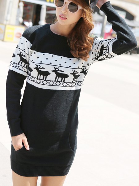 Trendy Long Sleeve Jewel Neck Christmas Sweater For Women